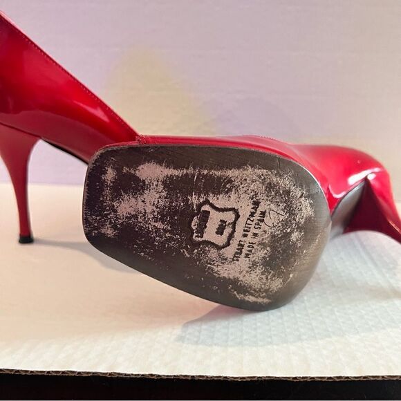 Stuart Weitzman Cherry Red Patent Peep toe Heels 8M - Picture 11 of 14